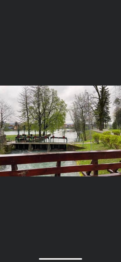 Kartal Centar Apartment Бихач Экстерьер фото